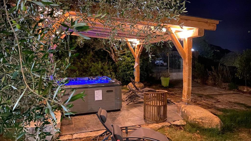 Entre Mer & Maquis, L'Ame De La Corse En Gites De Charme Avec Jacuzzi, Proche Ajaccio Peri Zewnętrze zdjęcie